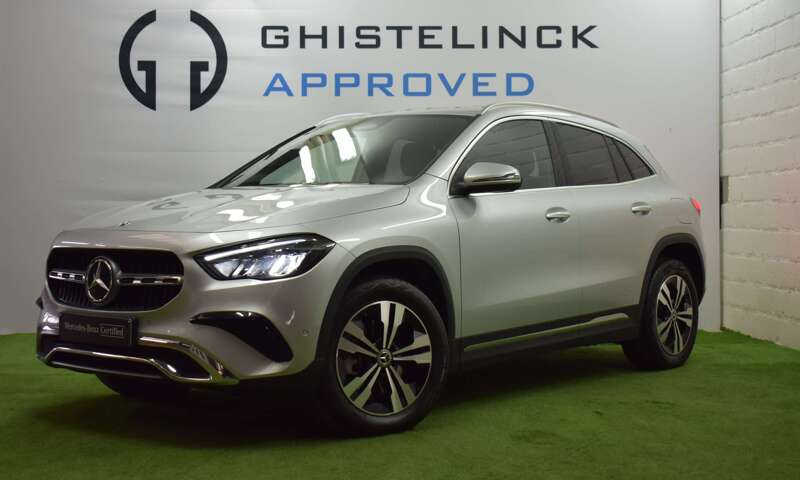 Mercedes-Benz GLA 250 e Off-Roader+ Distronic+Carplay+Heated Seats