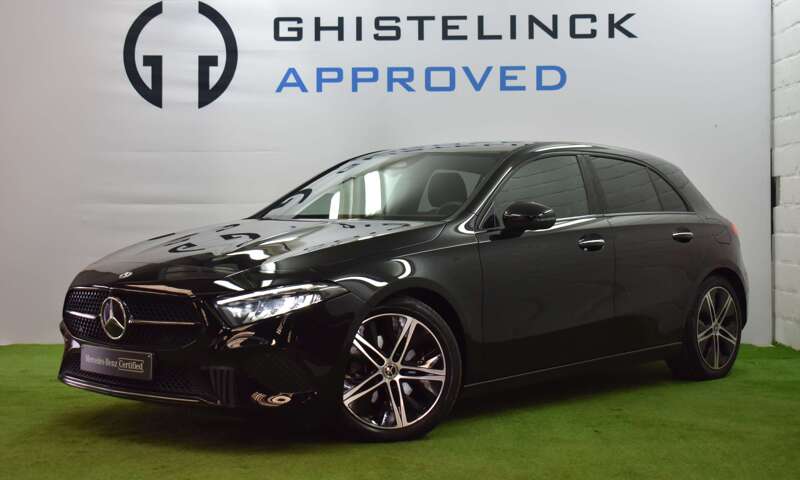 Mercedes-Benz A 180 d+Ambient Light+Heated Seats + Pack Night