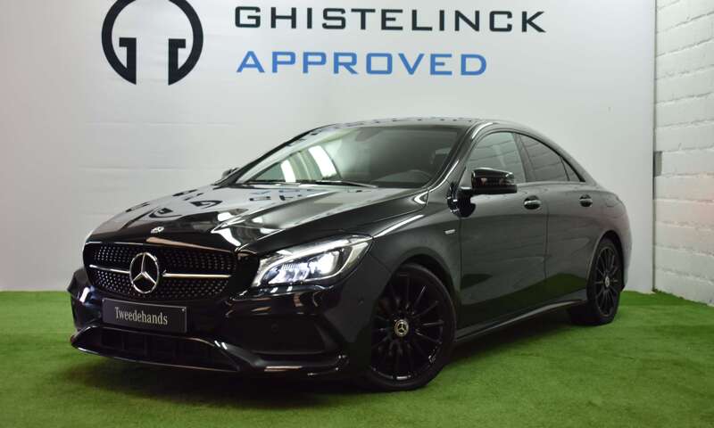 Mercedes-Benz CLA 180 Coupé AMG LINE