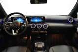 Mercedes-Benz CLA 200 d Coupé+ Ambient light + Carplay+ heated seats (5)