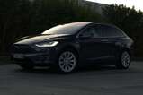 Tesla Model X 75KWH (1)
